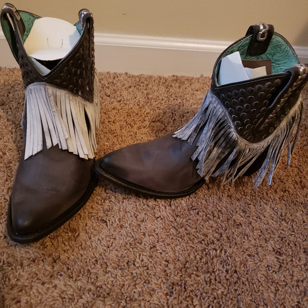 NEW Black distressed studs and fringe cowboy booties.